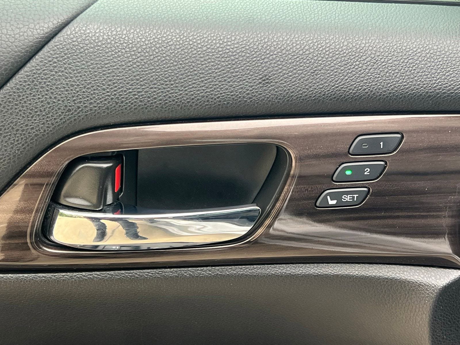 Used 2017 Honda Accord Touring image 24