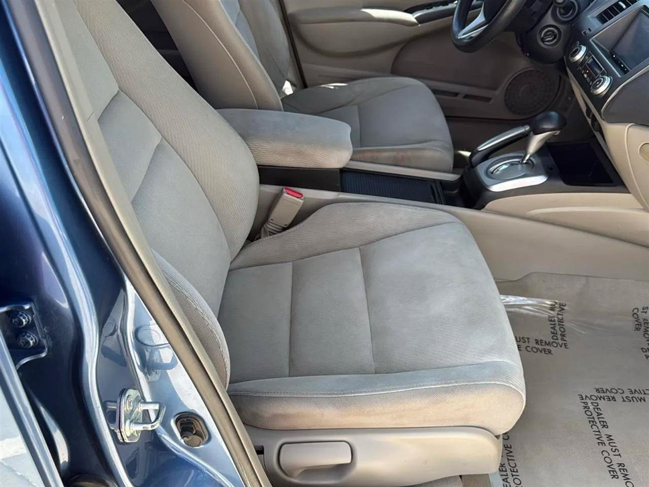 Used 2010 Honda Civic Hybrid Sedan image 45