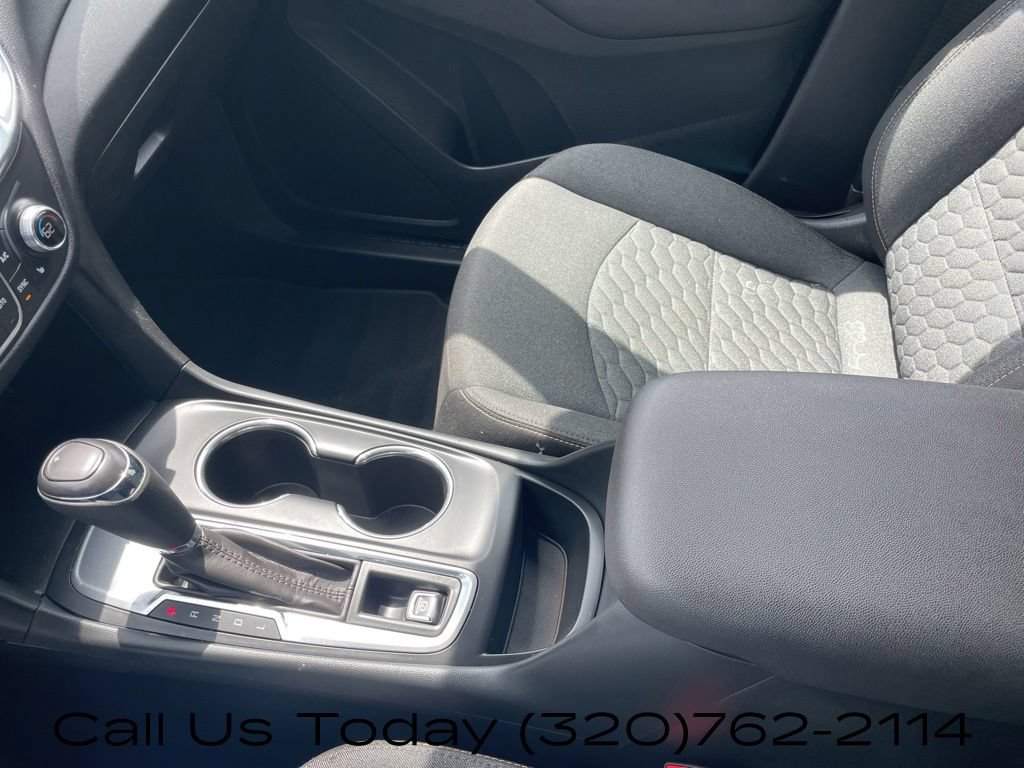 Used 2020 Chevrolet Equinox LT FWD image 24
