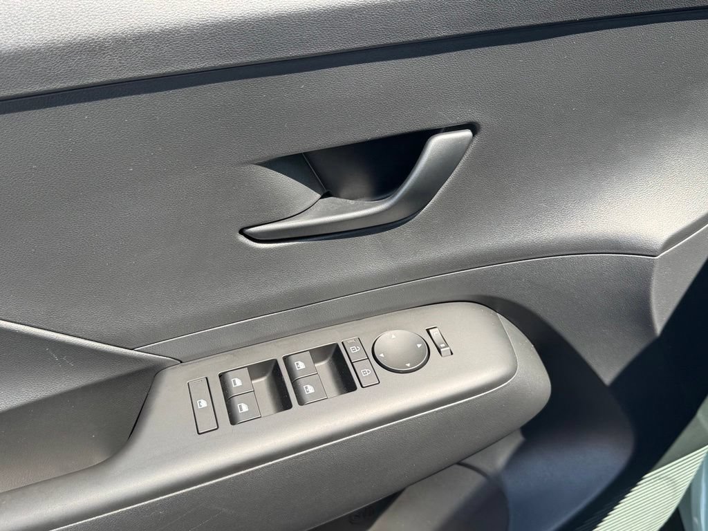 Certified 2026 Hyundai Kona SEL Sport AWD/4WD image 40