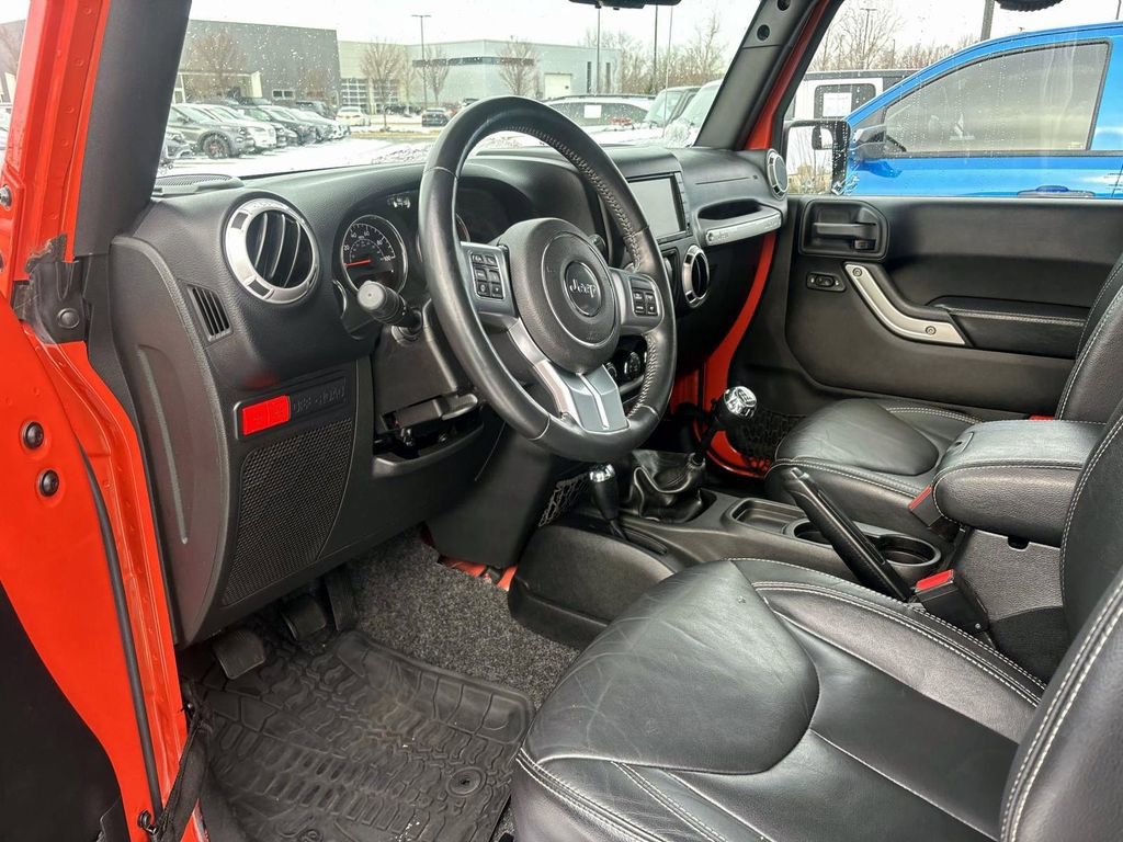 Used 2015 Jeep Wrangler Rubicon image 23