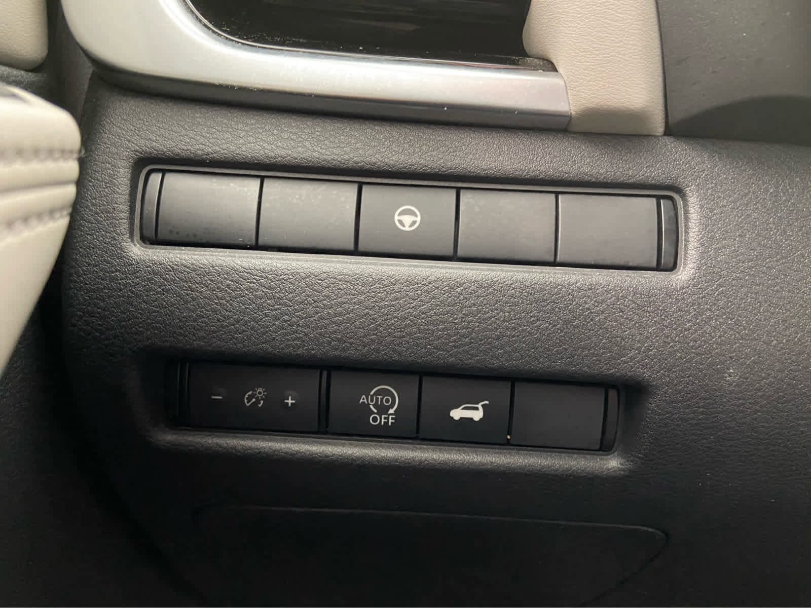 Used 2023 Nissan Rogue SL w/ SL Premium Package image 34