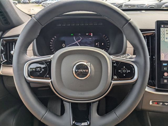 New 2026 Volvo XC90 B6 Plus w/ Protection Package Premier image 31