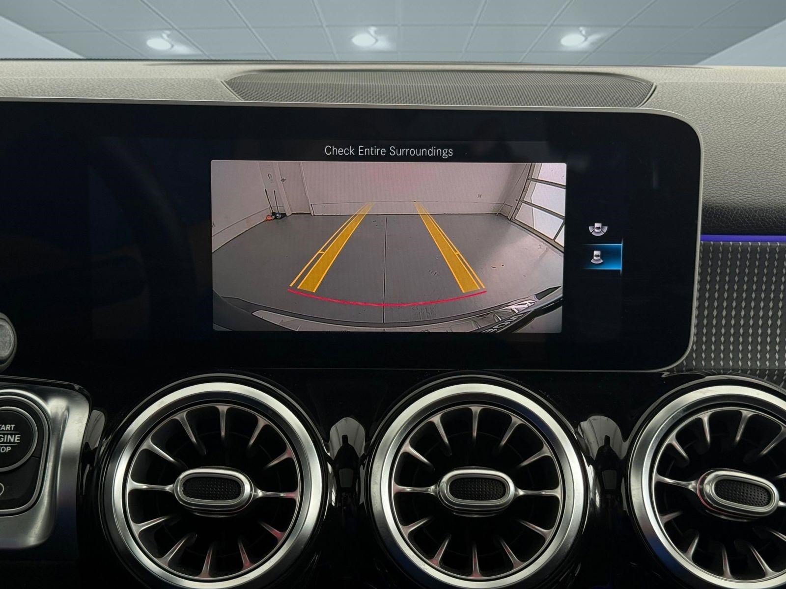 Used 2021 Mercedes-Benz GLB 250 4MATIC image 30