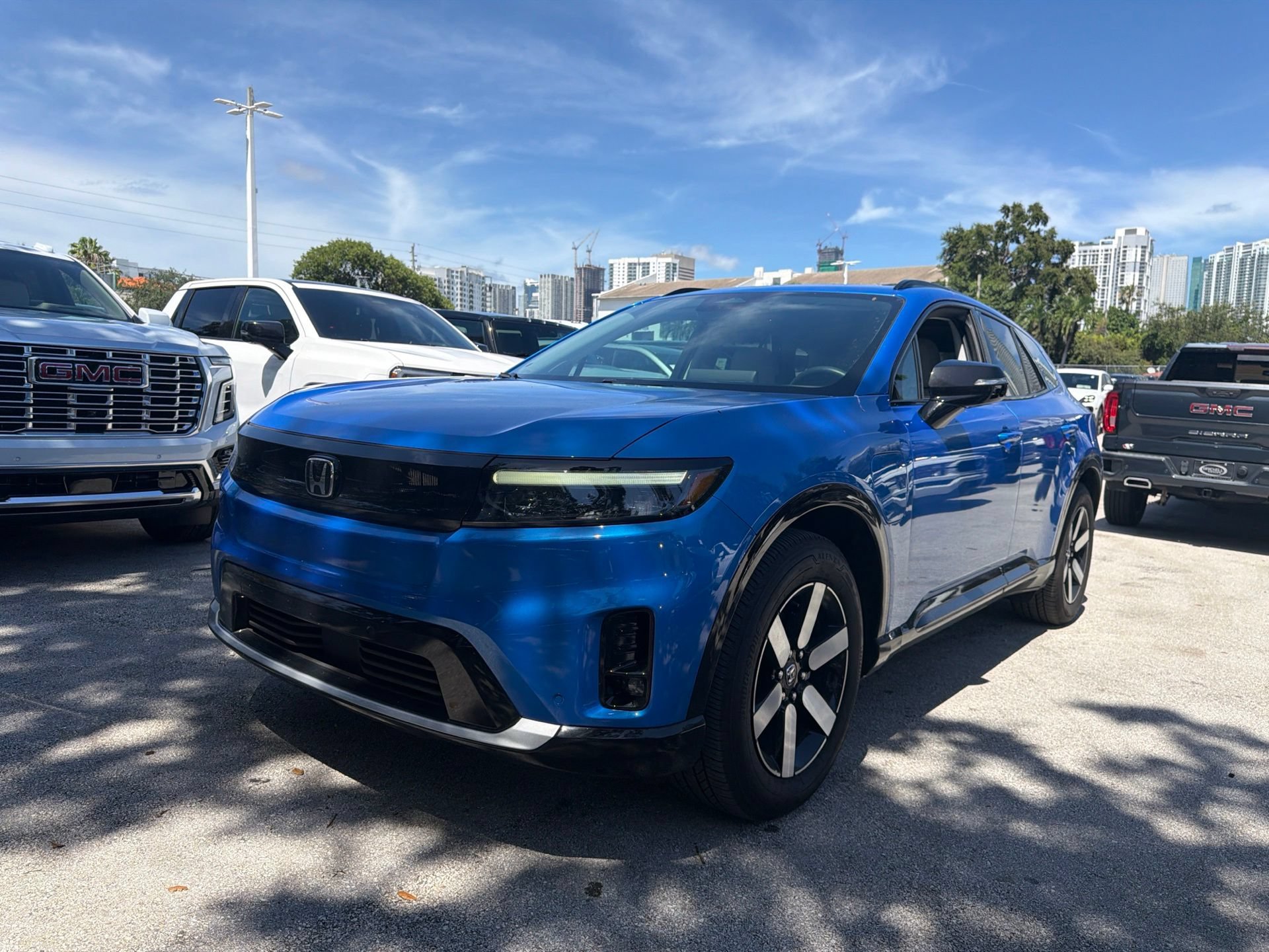 Used 2025 Honda Prologue Touring image 1