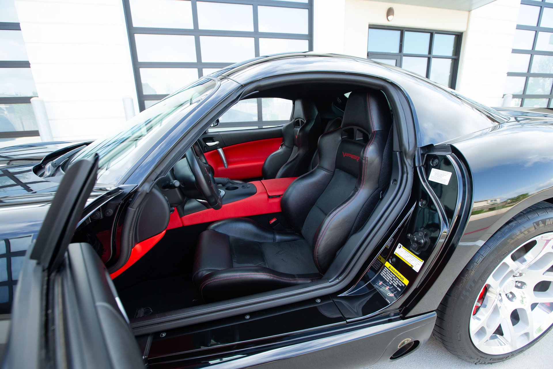 Used 2008 Dodge Viper SRT-10 RWD image 22