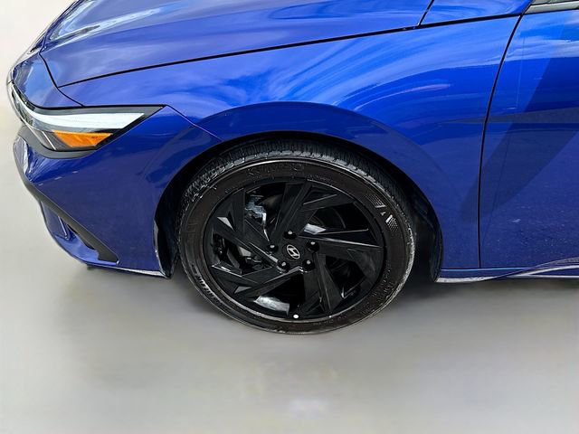Certified 2026 Hyundai Elantra Sport FWD image 29