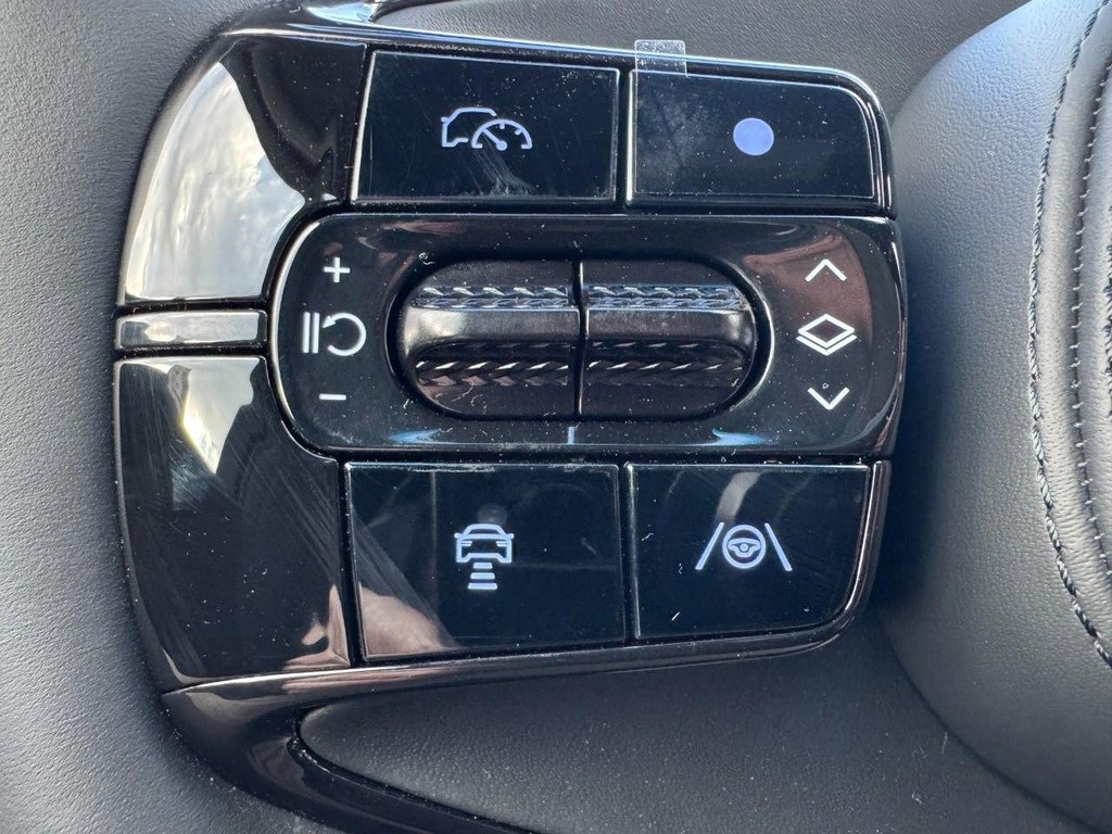 New 2026 Genesis G90 3.5T Prestige image 13