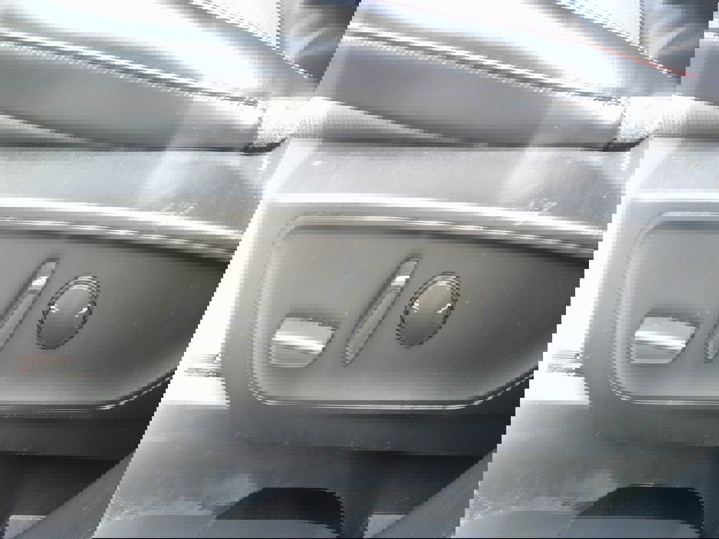 Used 2024 Ford Escape ST-Line image 15