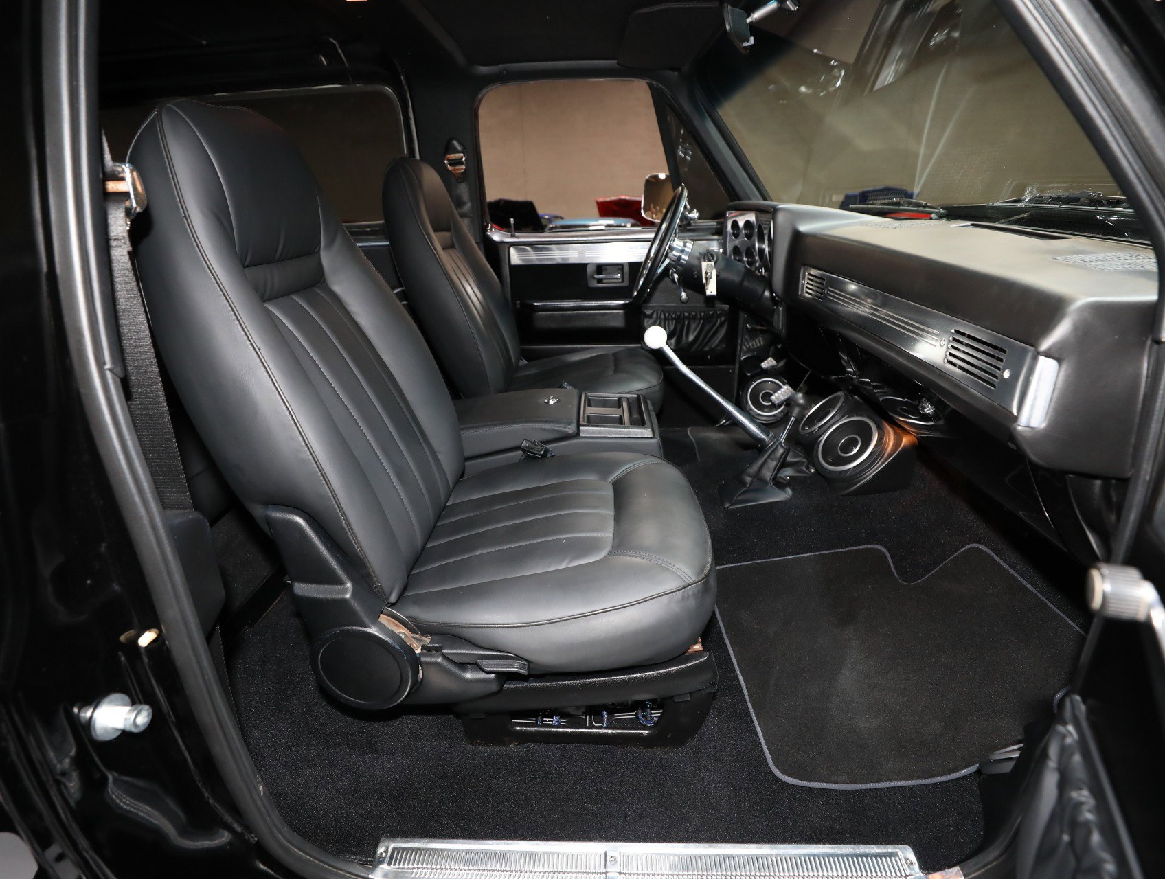 Used 1987 Chevrolet Blazer 4WD image 41
