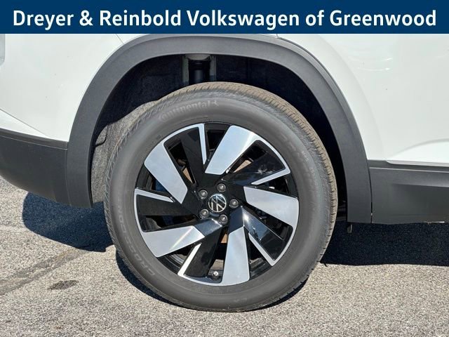 New 2025 Volkswagen Atlas Cross Sport SE image 9