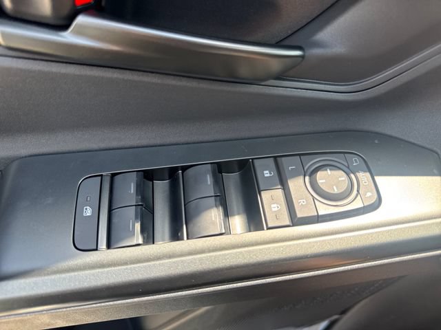 New 2026 Toyota C-HR AWD/4WD image 17