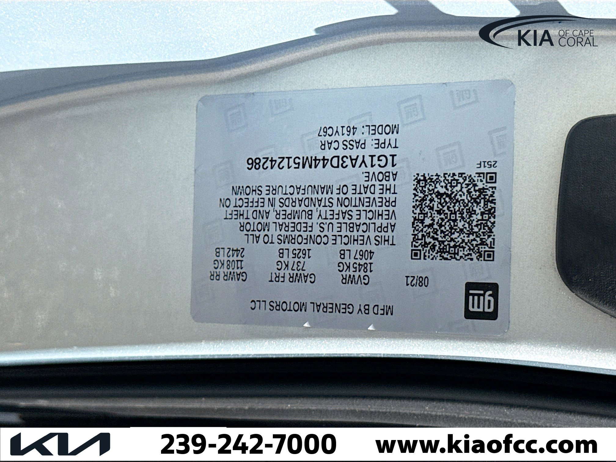 Used 2021 Chevrolet Corvette Stingray Convertible w/ 1LT image 39