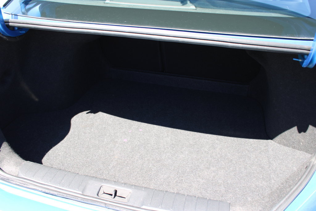 Used 2023 Nissan Sentra SV FWD image 9