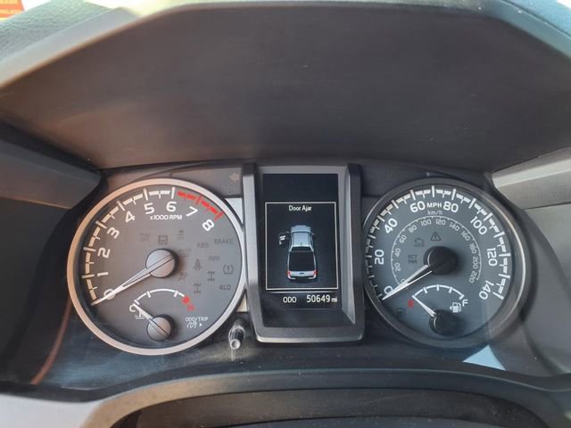 Used 2021 Toyota Tacoma TRD Off-Road image 19