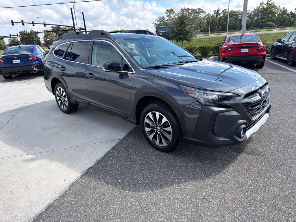 Certified 2024 Subaru Outback Onyx Edition AWD/4WD image 3