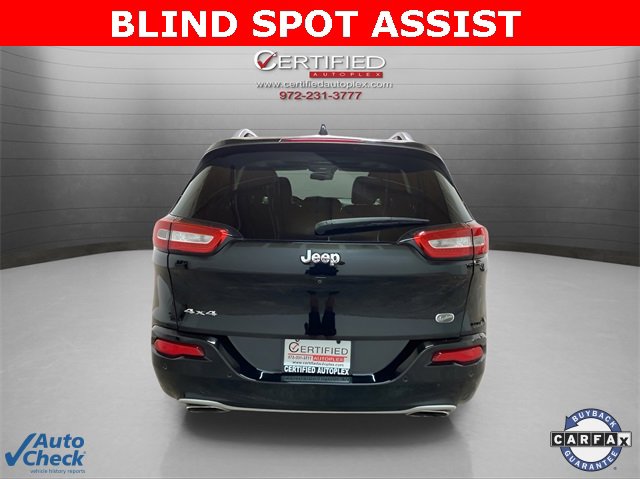 Used 2017 Jeep Cherokee Overland w/ Technology Group image 5