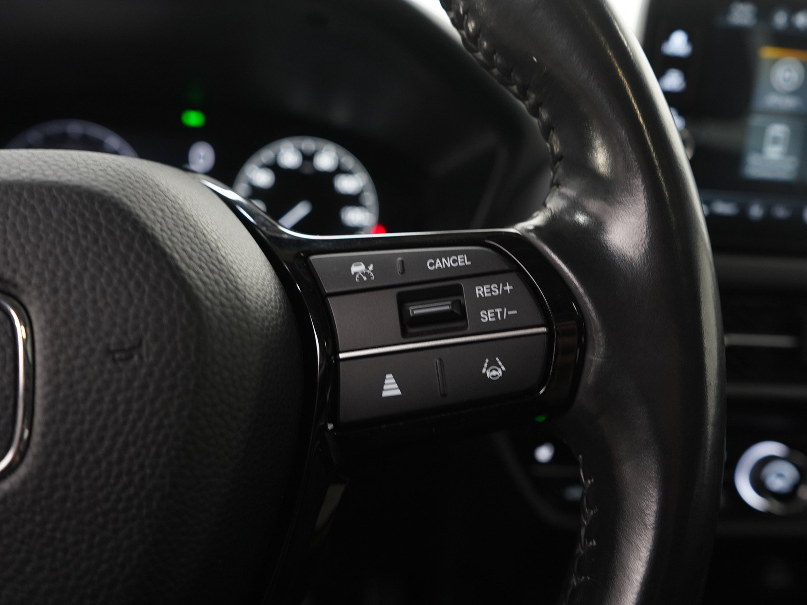 Used 2023 Honda HR-V EX-L image 26