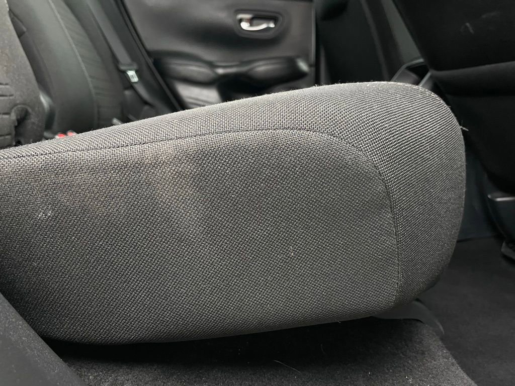 Used 2025 Honda HR-V LX image 34