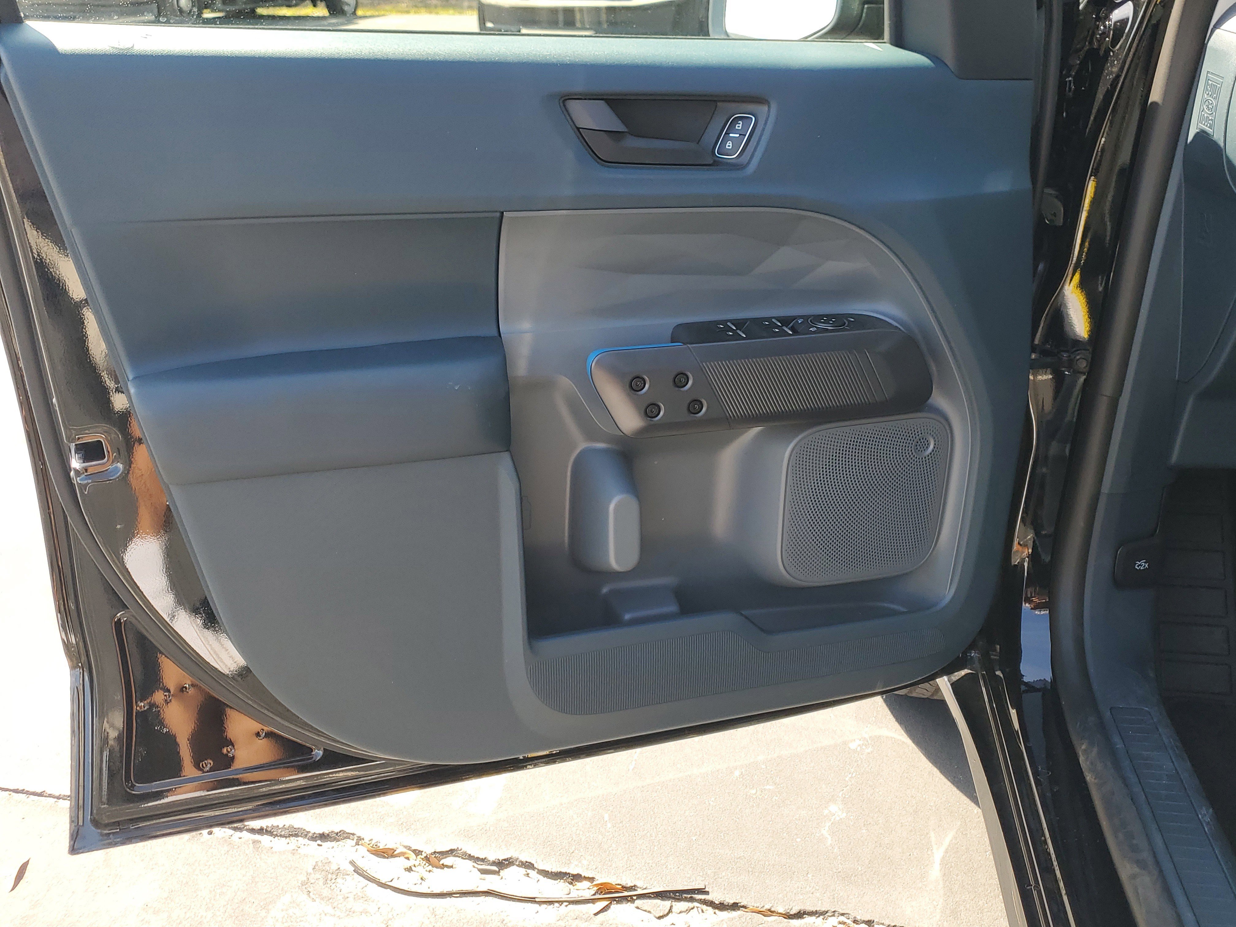 New 2026 Ford Maverick Lobo image 16