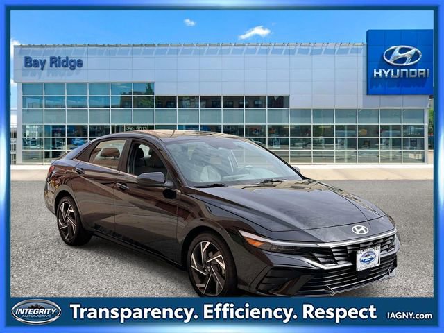 Used 2025 Hyundai Elantra SEL