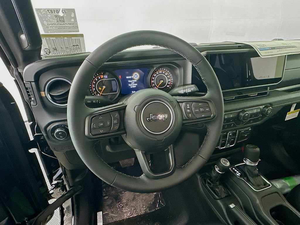 New 2026 Jeep Gladiator Sahara image 16