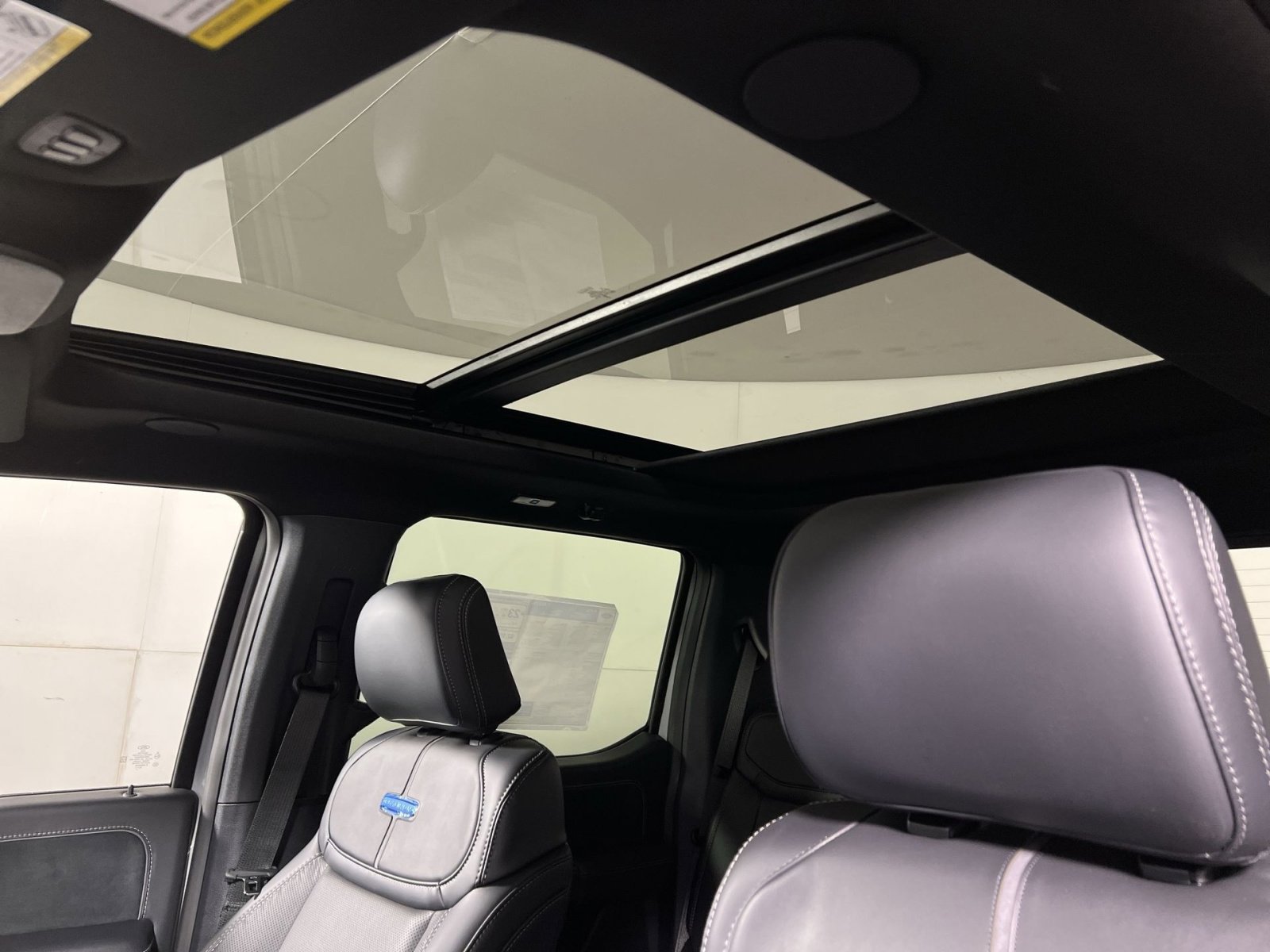 New 2026 Ford F150 Platinum w/ Equipment Group 702A High image 24