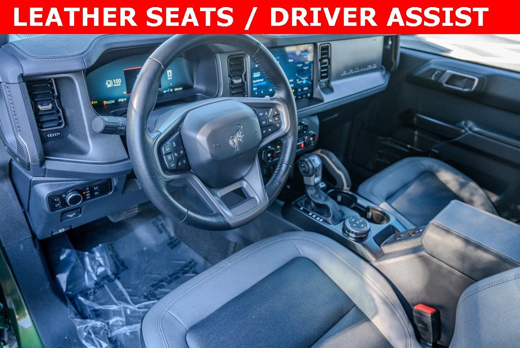 Used 2025 Ford Bronco Badlands image 4