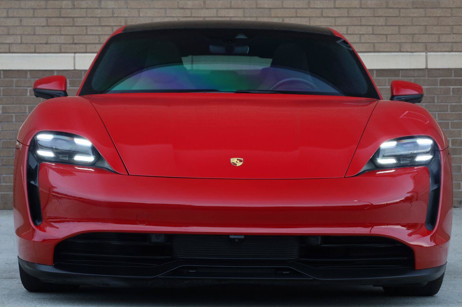 Used 2020 Porsche Taycan 4S w/ Premium Package AWD/4WD image 6