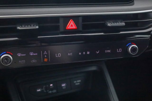 Used 2025 Kia K5 LXS image 17