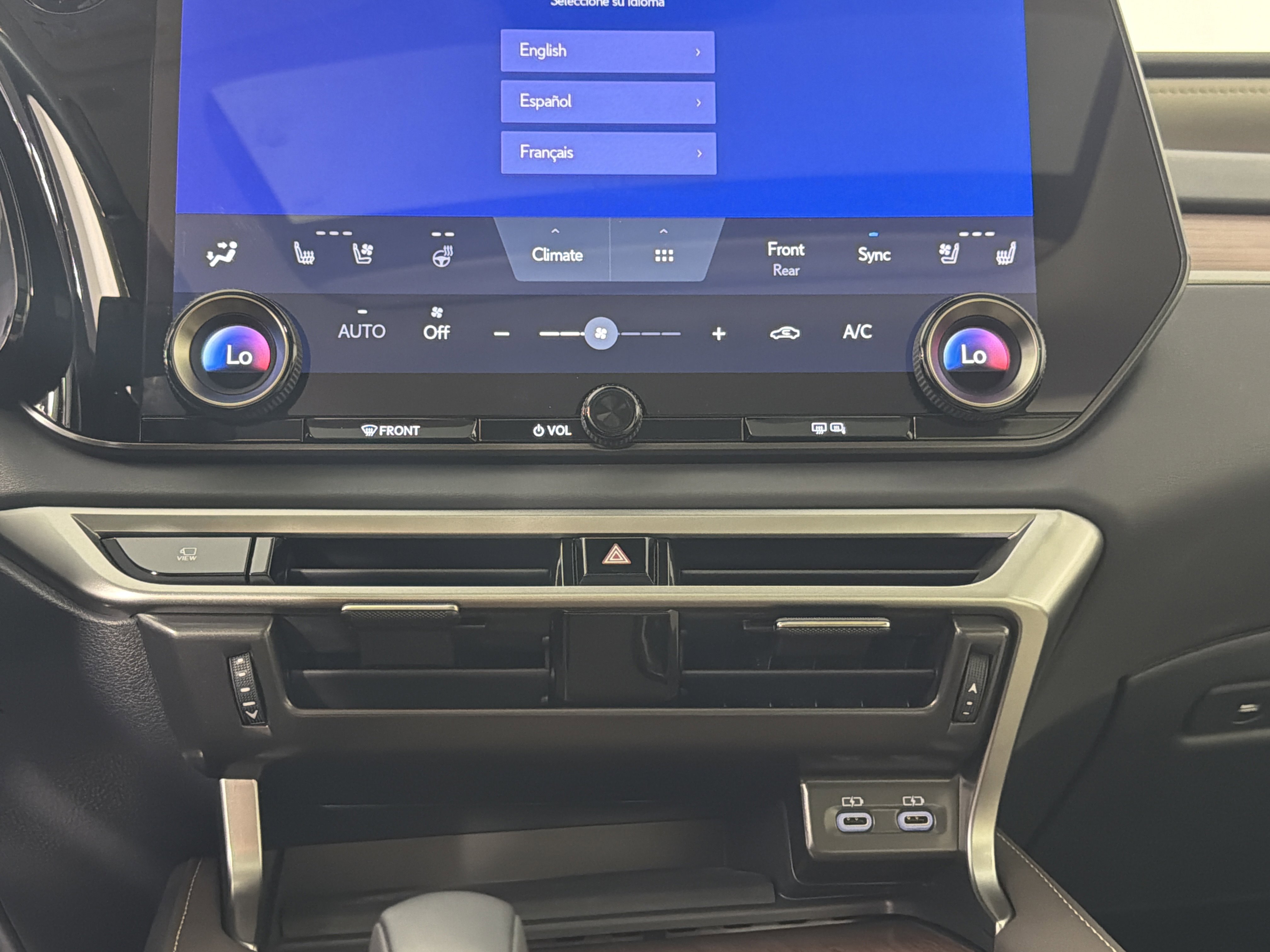 Used 2023 Lexus RX 350 Premium Plus w/ Cold Area Package AWD/4WD image 18