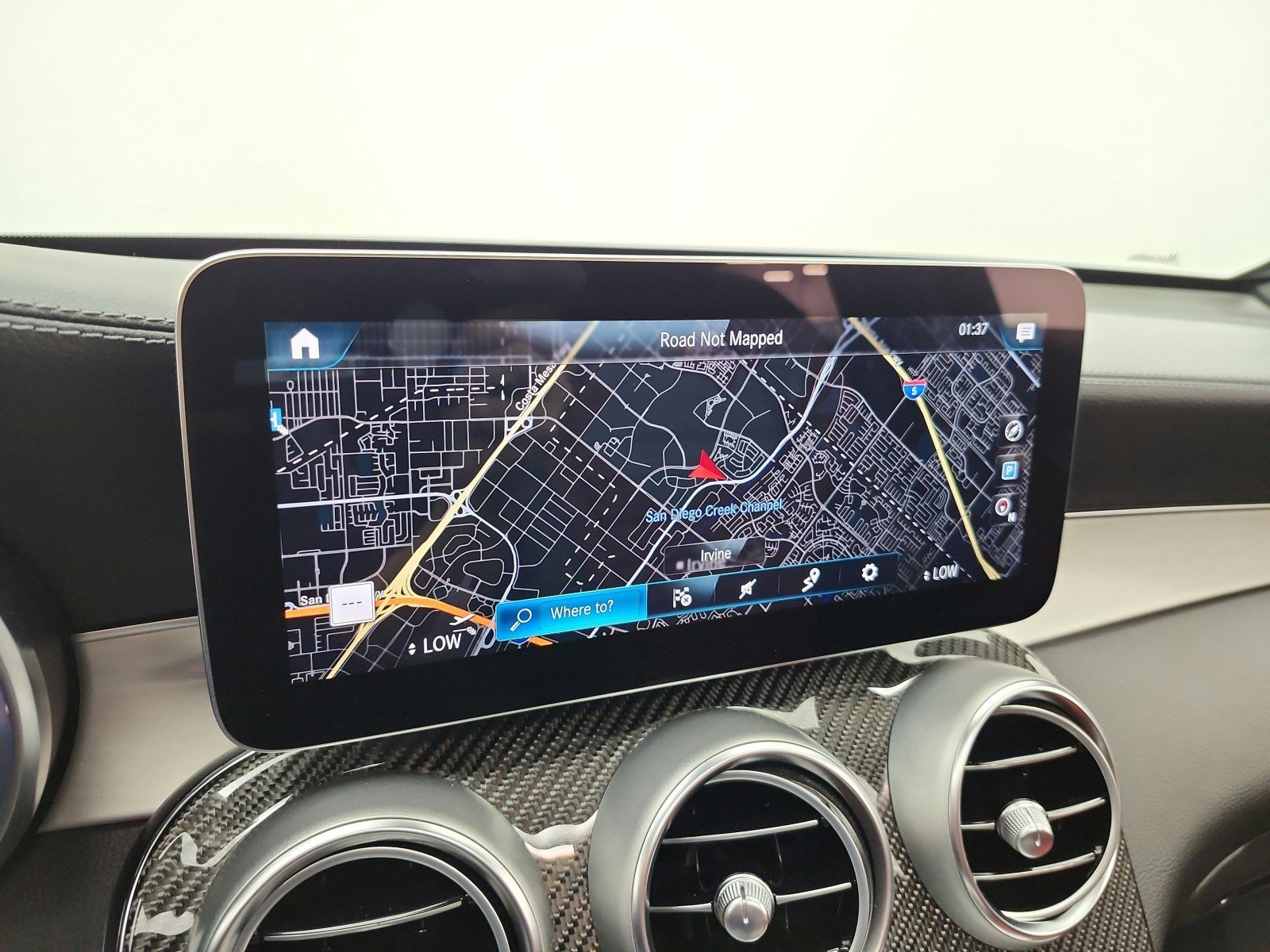 Used 2022 Mercedes-Benz GLC 43 AMG 4MATIC w/ Driver Assistance Package image 17