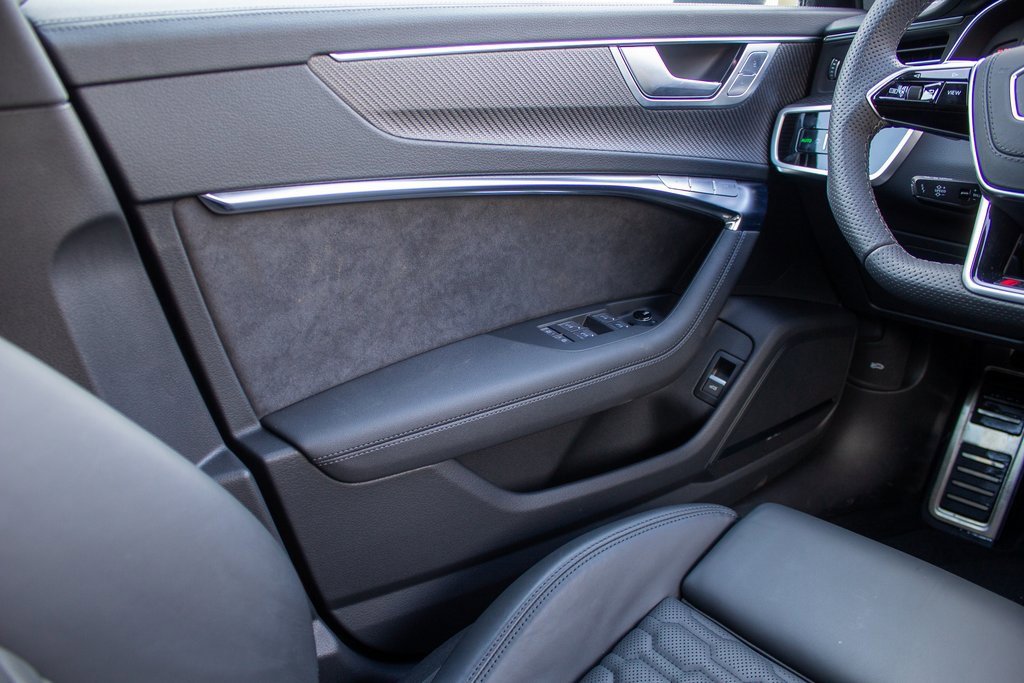 Used 2026 Audi RS 6 performance image 19