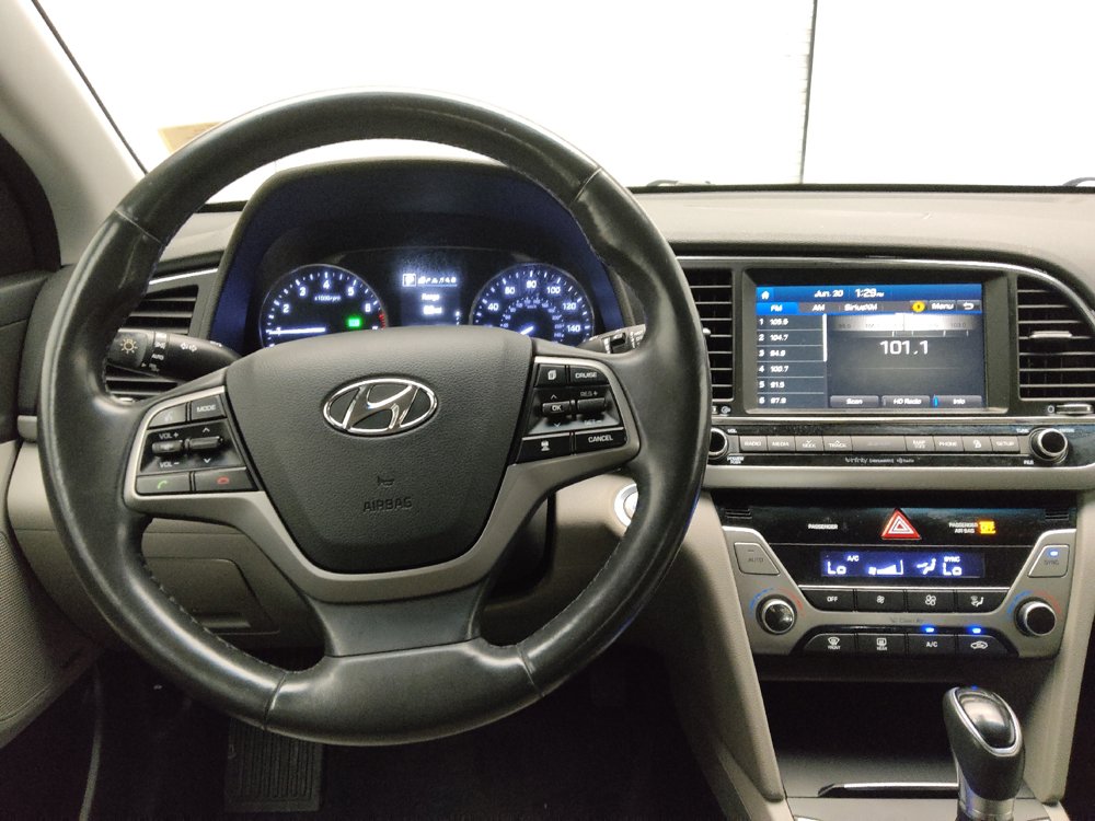 Used 2018 Hyundai Elantra Limited w/ Limited Ultimate Package 02 FWD image 22