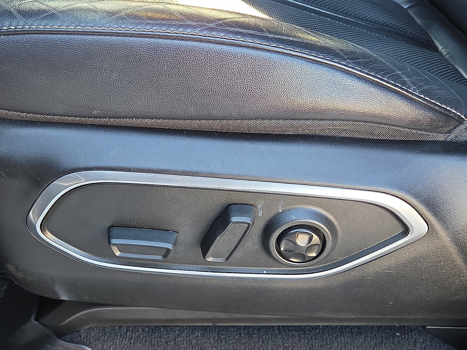 Used 2022 Jeep Wagoneer Series I image 16