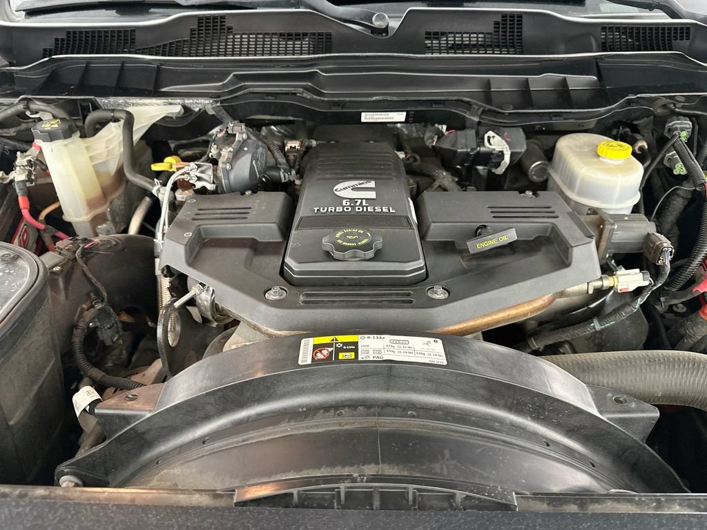 Used 2017 RAM 2500 Laramie w/ Sport Appearance Group AWD/4WD image 32