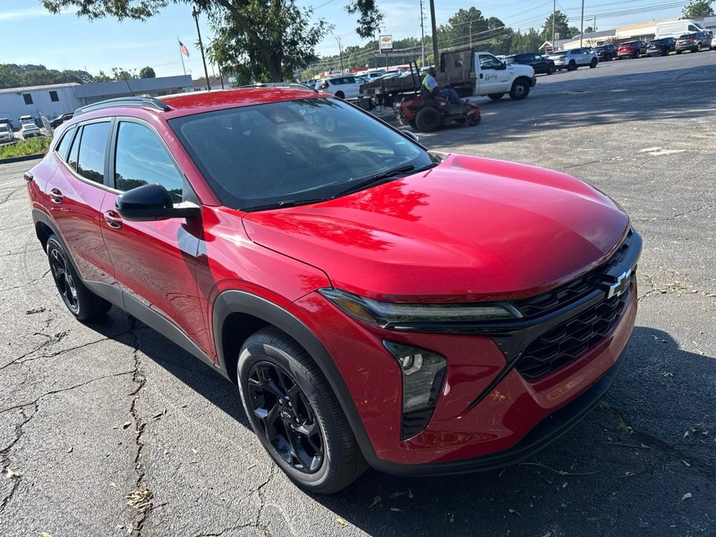 New 2026 Chevrolet Trax LT w/ Driver Confidence Package FWD image 13