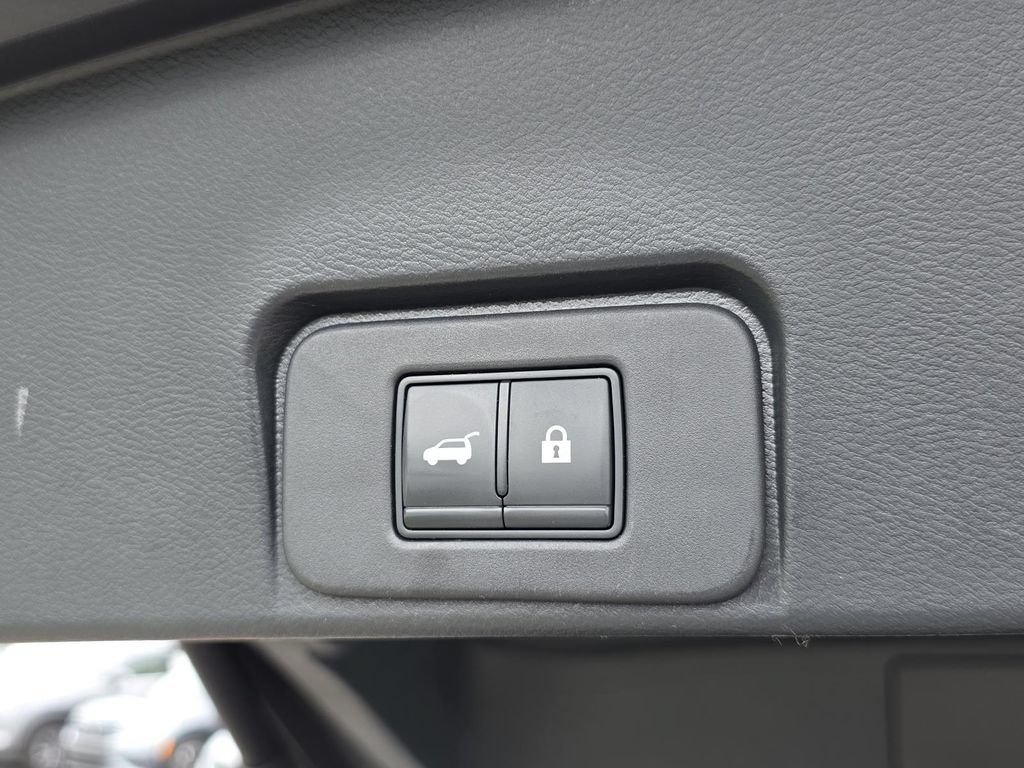 Used 2021 Nissan Rogue SL FWD image 14