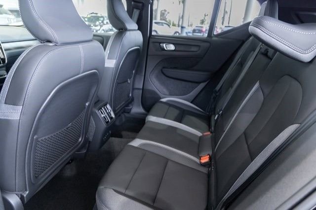 New 2025 Volvo EX40 Core w/ Climate Package image 14