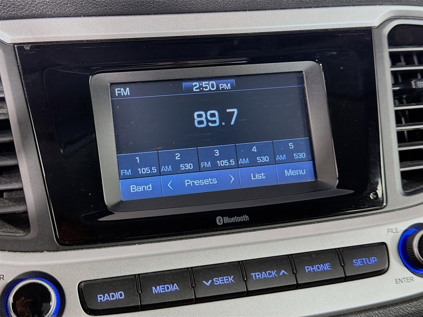 Certified 2022 Hyundai Accent SE image 14