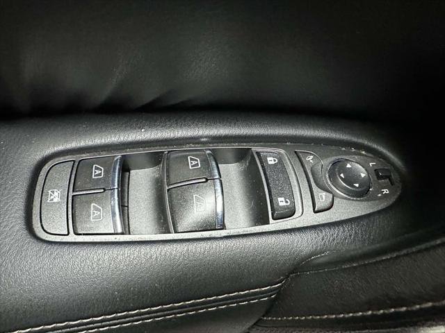 Used 2021 Nissan Armada Platinum w/ Captain's Chairs Package AWD/4WD image 18