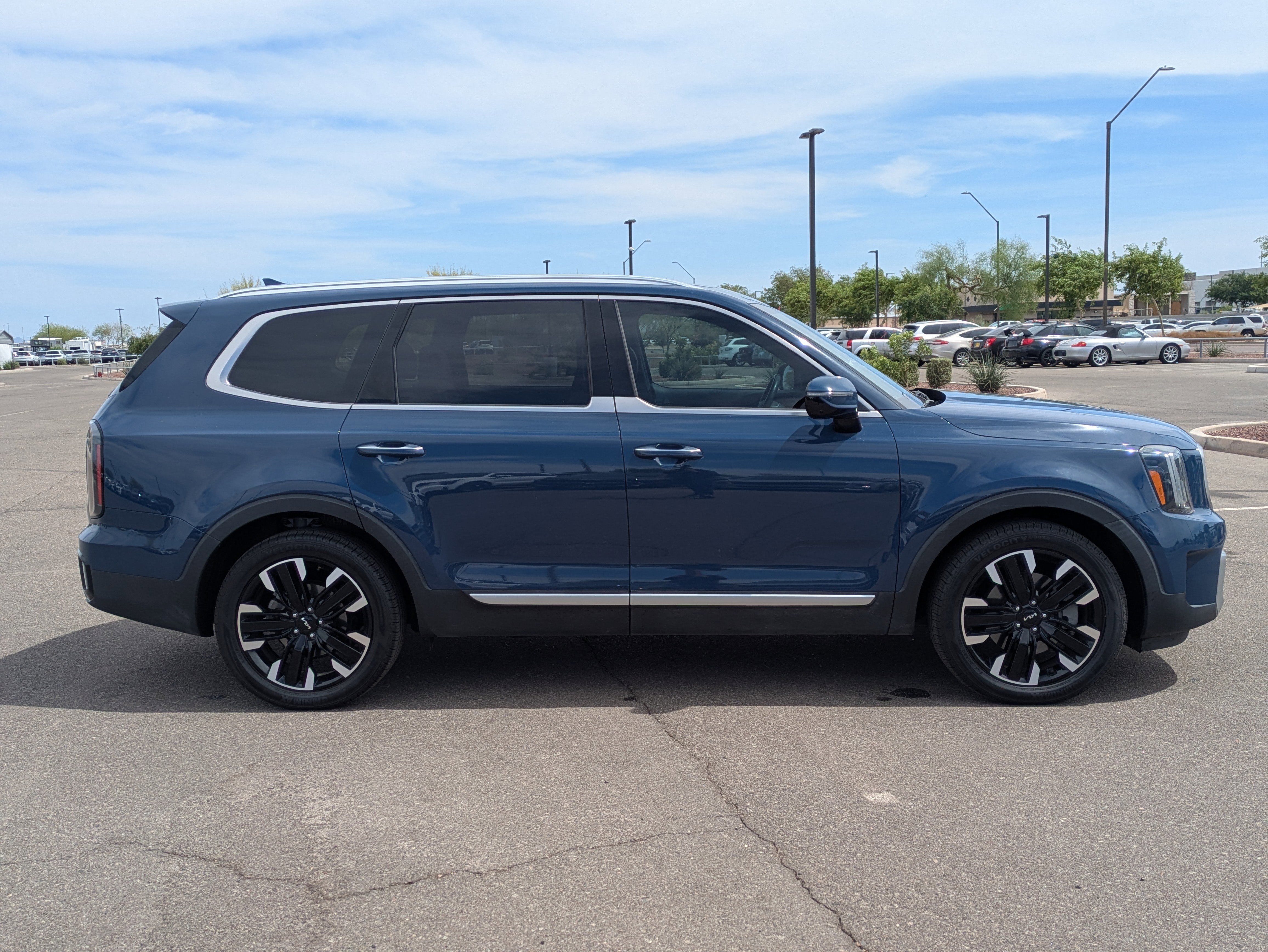 Used 2023 Kia Telluride SX Prestige image 6