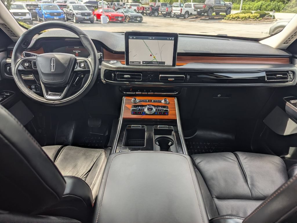 Used 2020 Lincoln Aviator Reserve w/ Equipment Group 202A AWD/4WD image 24