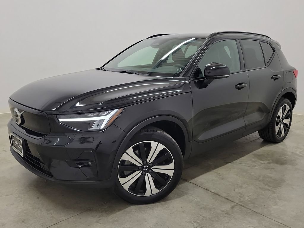 Certified 2023 Volvo XC40 Recharge Plus w/ Protection Package Premier image 33