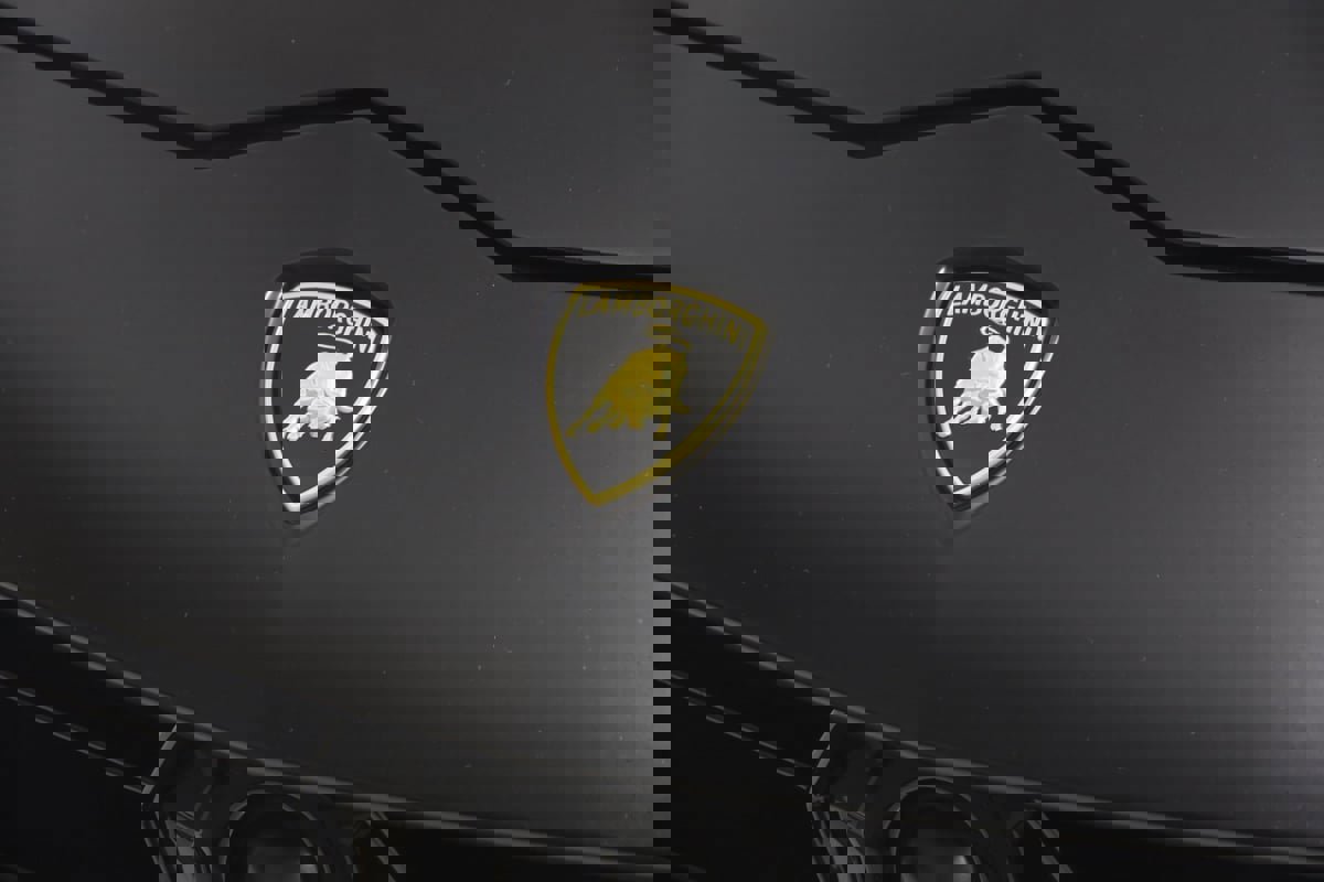 Used 2022 Lamborghini Urus image 25