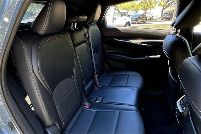 Used 2022 INFINITI QX55 Luxe w/ Accent Package image 22