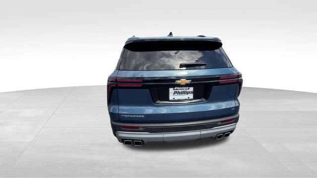 Certified 2024 Chevrolet Traverse LT w/ Trailering Package FWD image 5