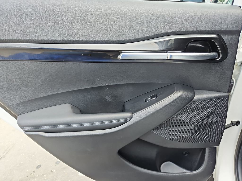 Used 2023 Kia Seltos S w/ Navigation Package image 29