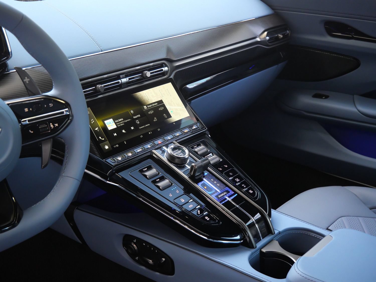 New 2026 Aston Martin V8 Vantage S RWD image 10