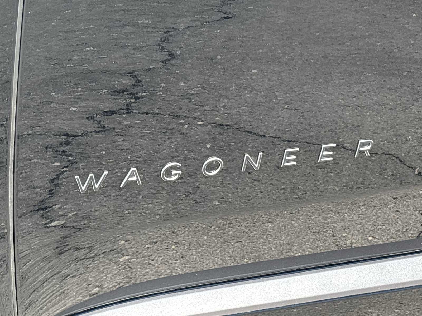 Used 2025 Jeep Wagoneer S Limited AWD/4WD image 9
